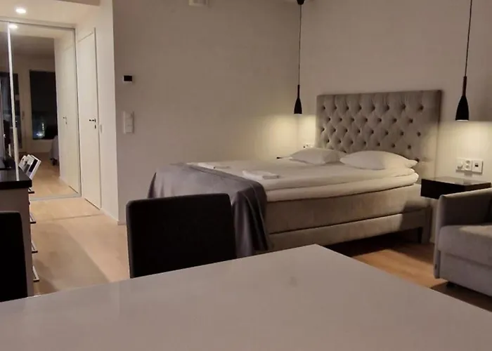 Silent Apartment With Balcony
